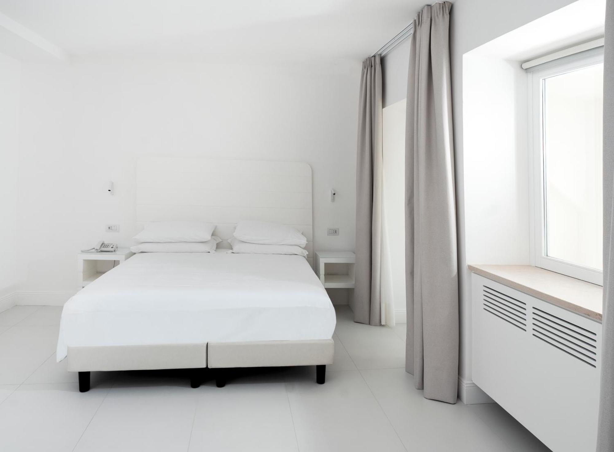Posa Posa Hotel 4*