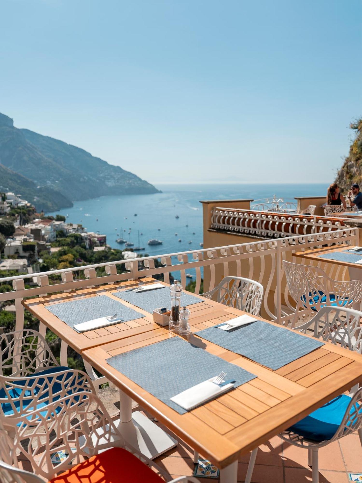 Posa Posa Positano